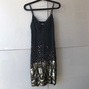 A stunning sequin Karen Millen dress Sz US4